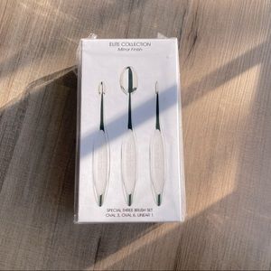 NIB-Artís Elite Collection Special Three Brush Set